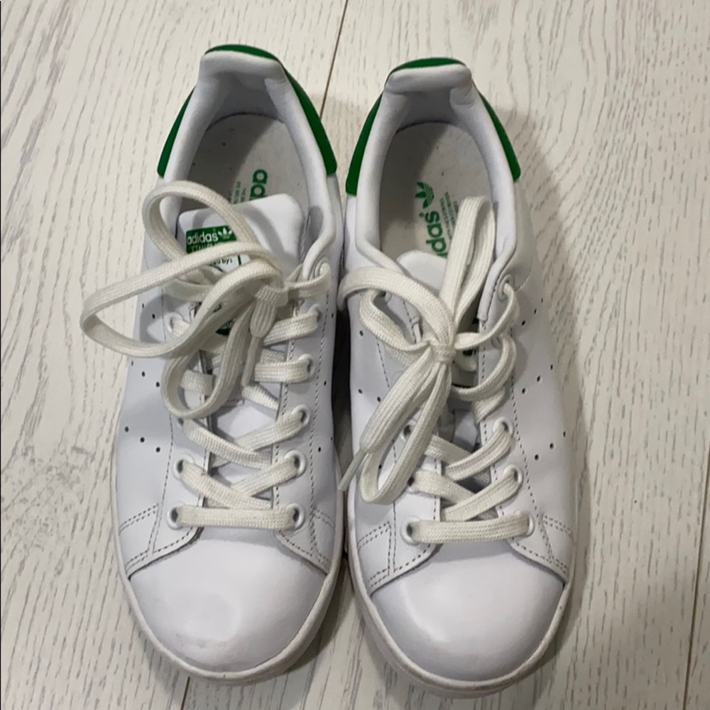 Stan smith adidas shoe